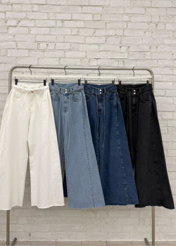 D58 雙釦綁帶牛仔寬褲