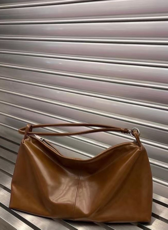  M115 細肩極簡柔感肩背包