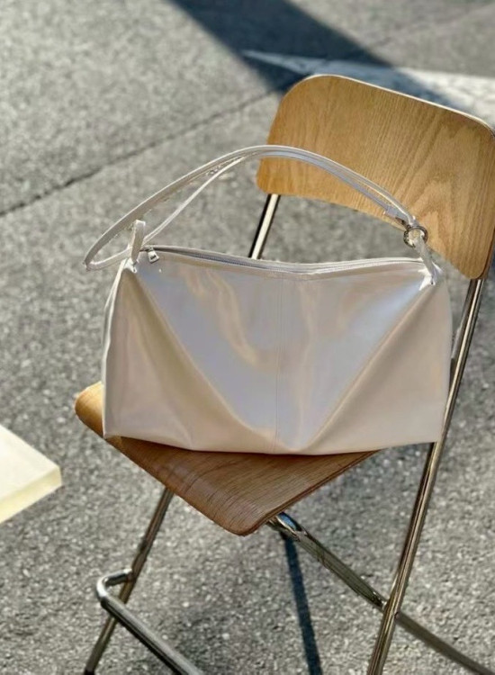  M115 細肩極簡柔感肩背包